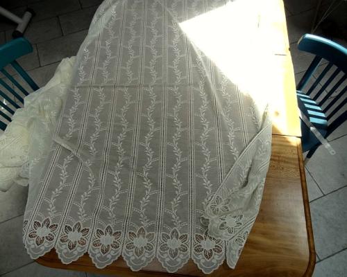 Rideau facon crochet blanc creme 1 68 m 5 
