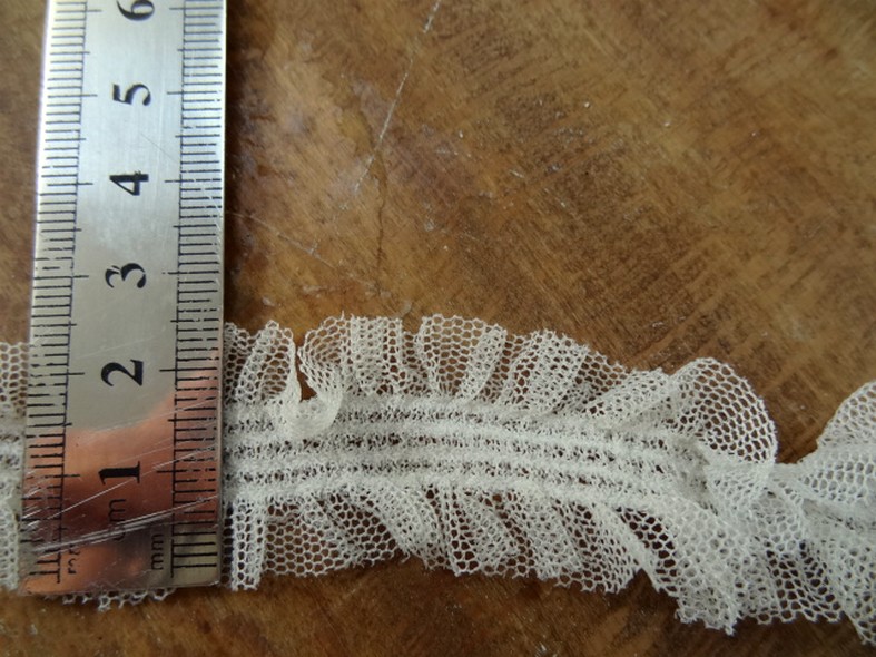 Ruban 4 elastiques resille blanc casse 2