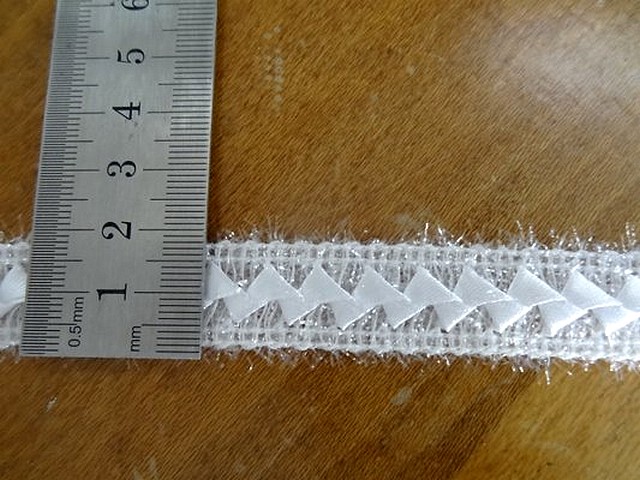 Ruban blanc rafia et satin 02