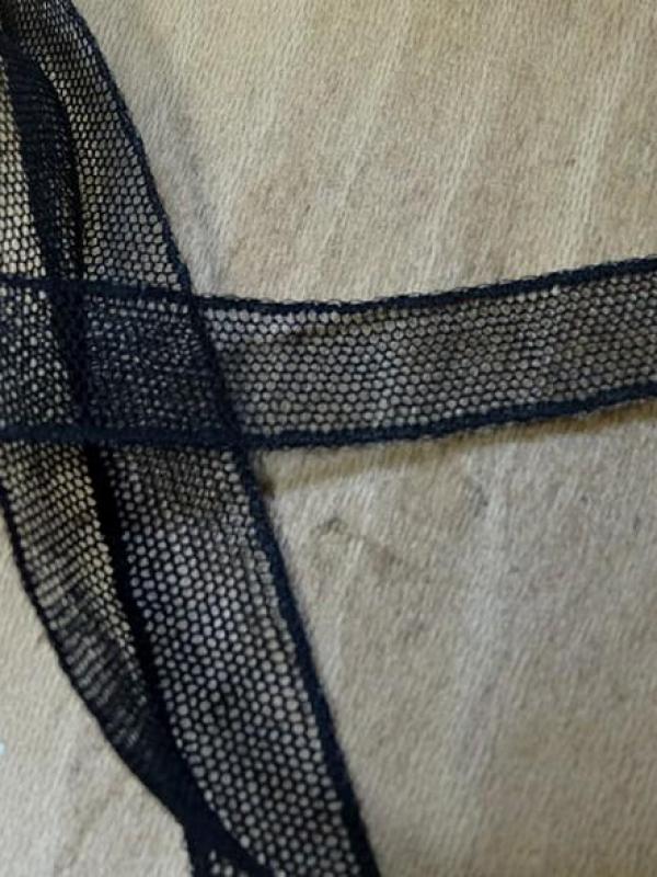 Ruban de resille noire tres souple 1 