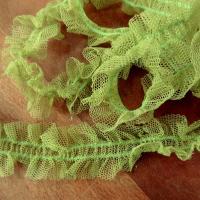 Ruban elastique resille froncee vert anis 1