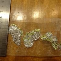 Ruban organza papillons brodes jaune gris 2 
