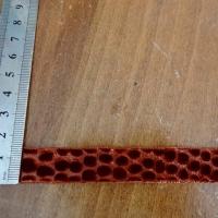 Ruban velours frappe guepard corail fonce 2 