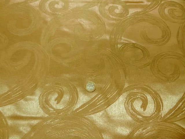 Satin a volutes faconne or jaune 1