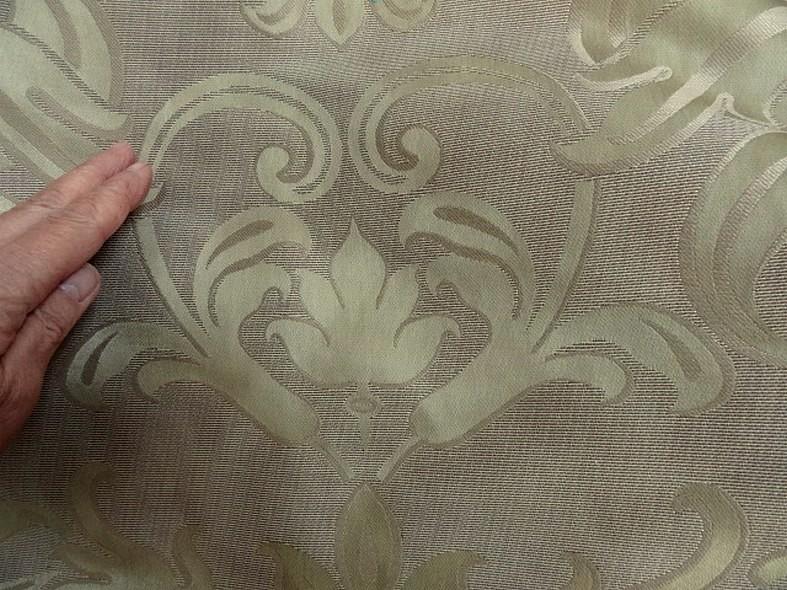 Satin ameublement damas classique beige bronze clair 3