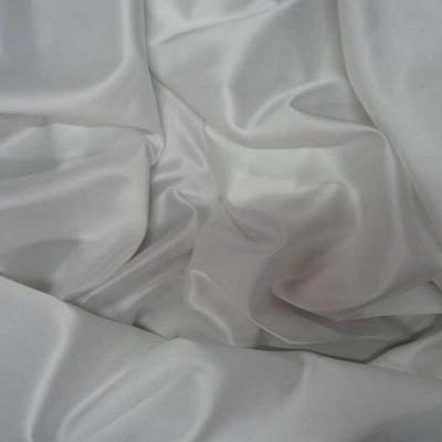 Satin blanc lycra 