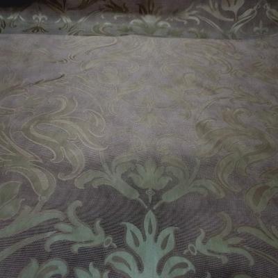 Satin damasse faconne taupe 3 