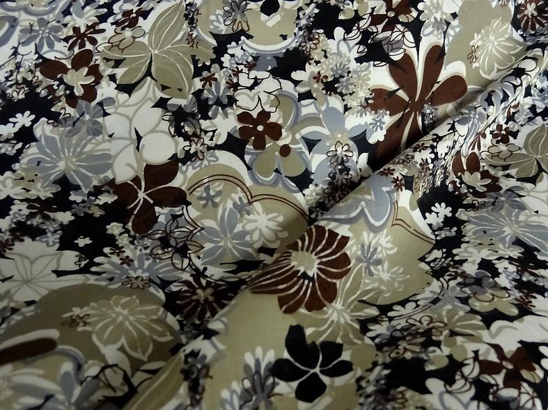 Satin de coton fouilli de fleurs 7