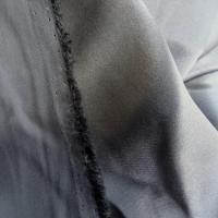 Satin de soie teinte gris plomb 4 