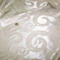 Satin ivoire volutes