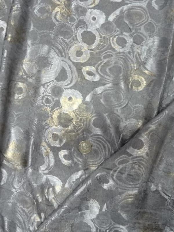 Satin jaquard gris cercles 1 