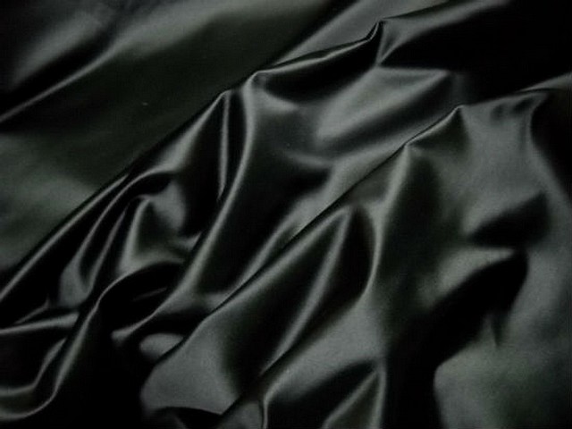 Satin lourd et raide noir 1