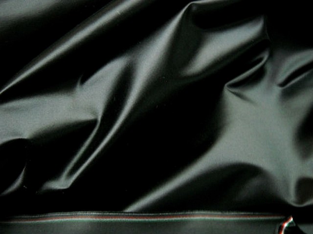 Satin lourd et raide noir 3