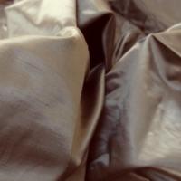 Satin lycra effet doupions teinte marron glace 3 