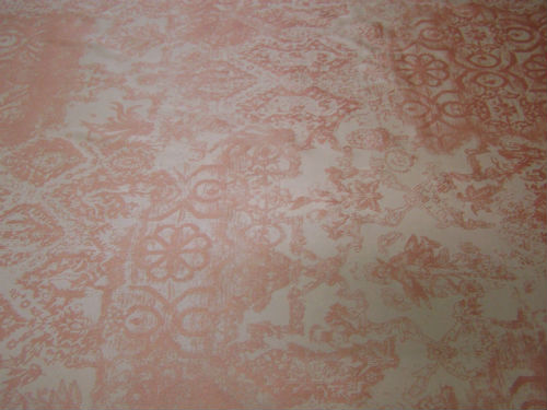 Satin lycra mat beige motif or cuivre 1
