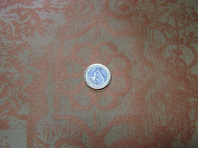 Satin lycra mat beige motif or cuivre 2