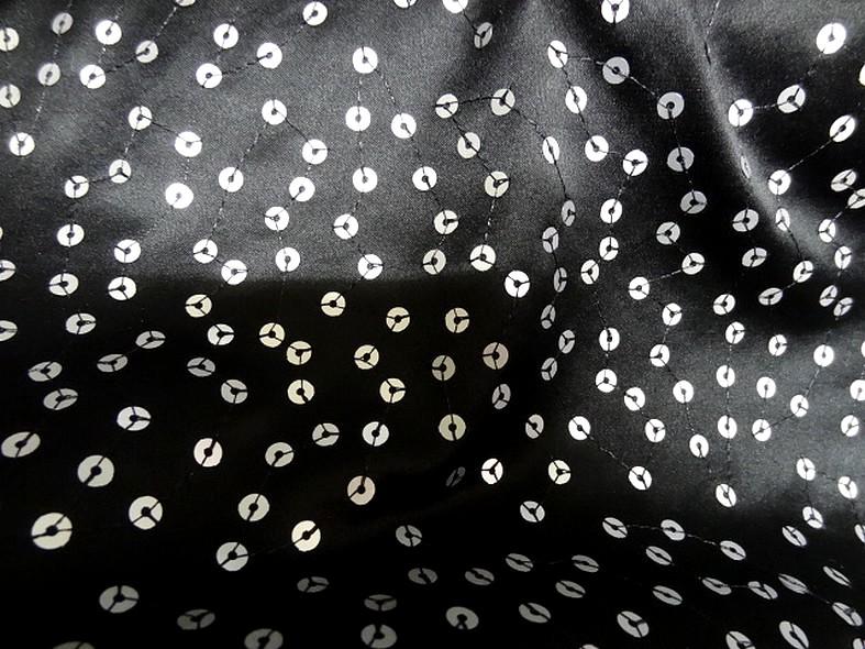 Satin lycra noir a sequins teinte etain 5