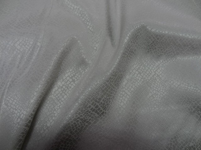 Satin lycra serpent 1