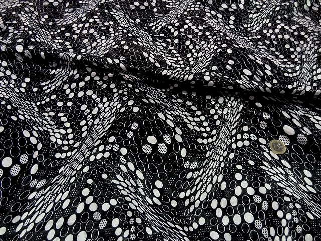 Satin noir imprime pois blanc effet d optique 3
