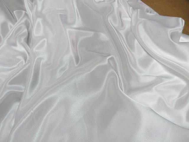 Satin polyester blanc 2 