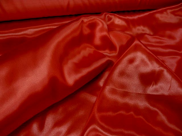 Satin polyester rouge8