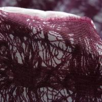 Satin polyester teinte prune 5 