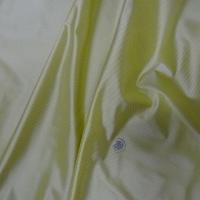 Satin polyester viscose jaune poussin raye gris 1