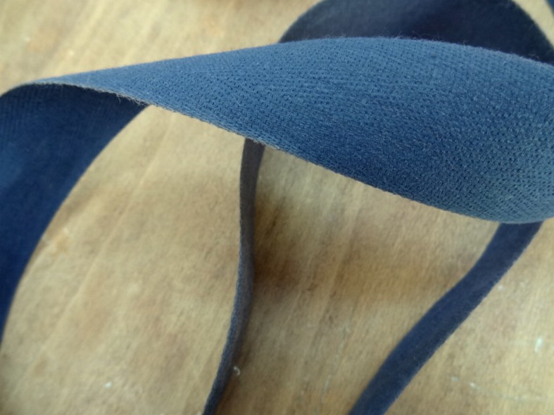 Serge bleu de prusse 30 mm