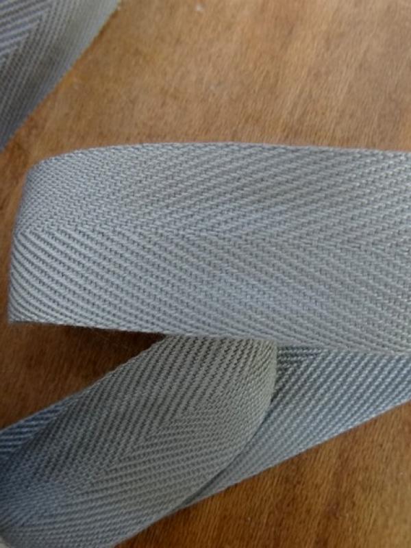 Serge gris perle 24 mm 1 