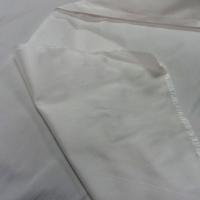 Shantung de soie blanc casse 