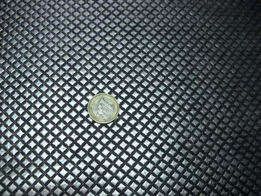 Skaï façonné croisillons métal 2