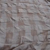 Soie de teinte grege a carreaux fils cuivres 1 