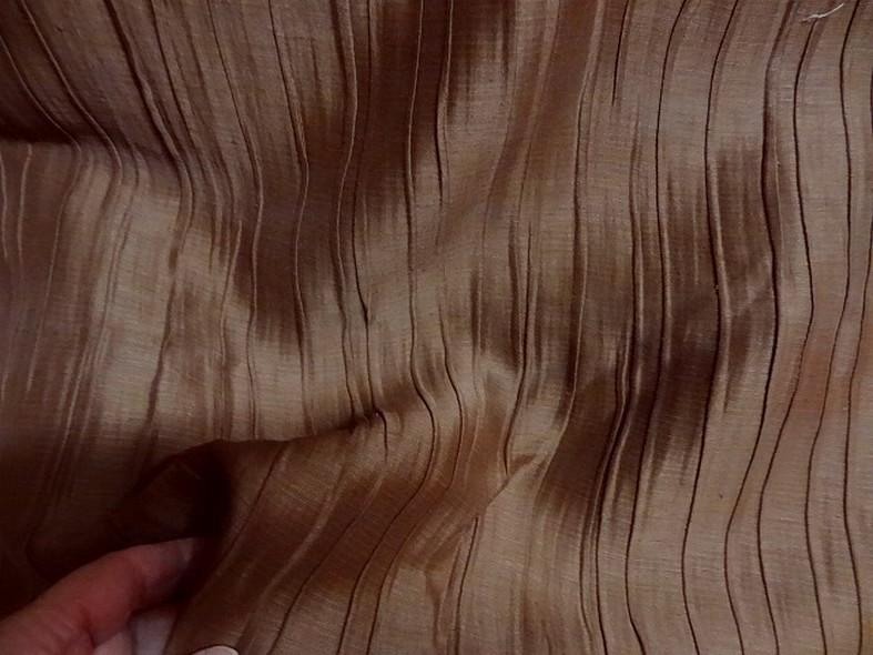 Soie melangee plissee teinte noisette 5
