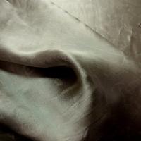 Soie vieil or faconnee effet marbre 3