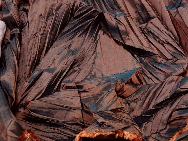 Taffetas acajou froisse feuille de cocotier 1