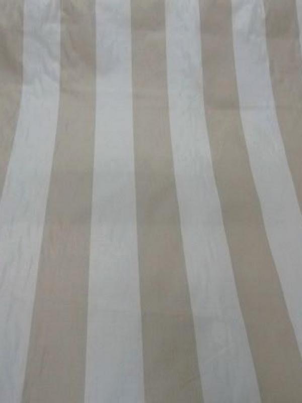 Taffetas ameublement larges rayures blanc casse beige 2 