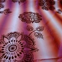 Taffetas bandes degrades grenat et orange motif velours en applique 8