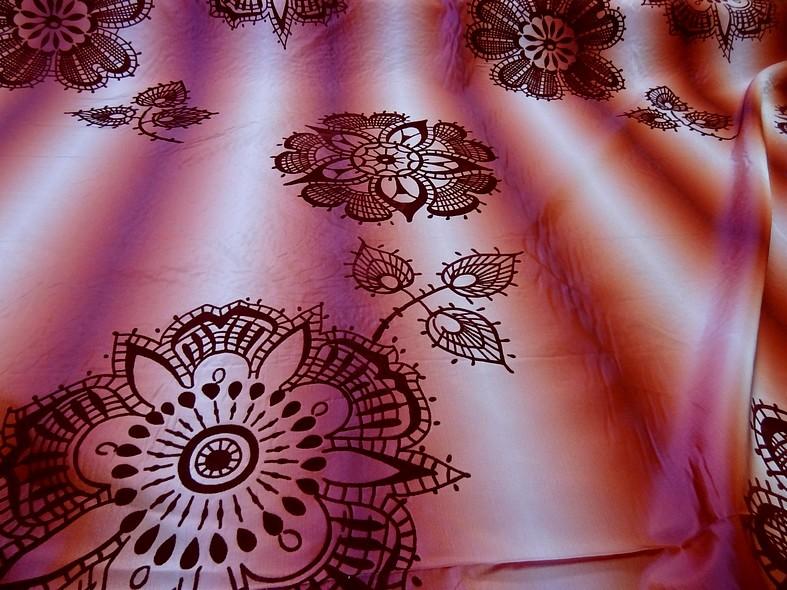 Taffetas bandes degrades grenat et orange motif velours en applique 8