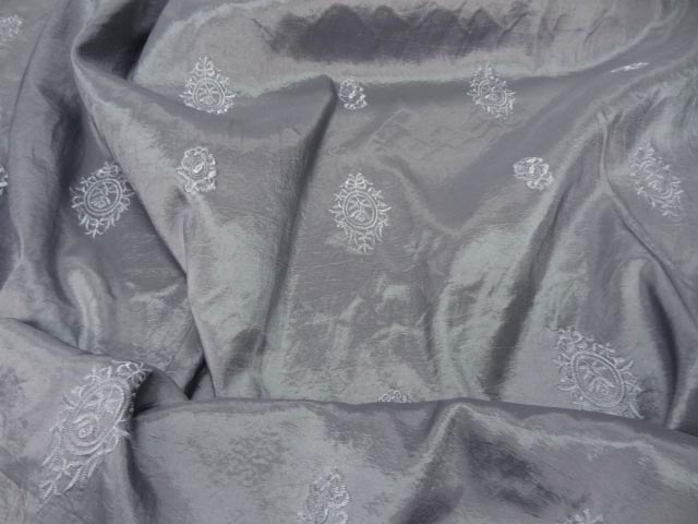 Taffetas changeant faconne gris metal