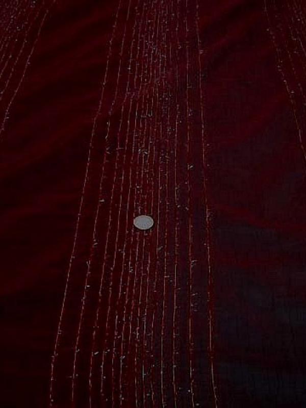 Taffetas d ameublement en 2 95m de large cerise reflets givres4