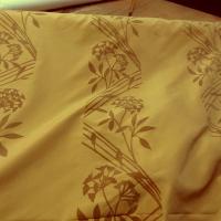 Taffetas d ameublement teinte mais motifs appliques velours aigrettes de pissenlit 4