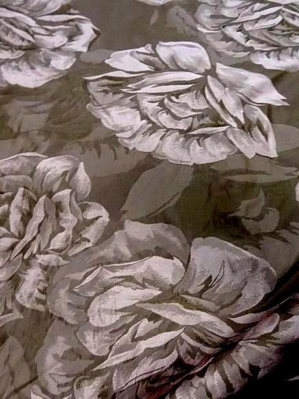 Taffetas damasse mordore rose larges fleurs 2 1
