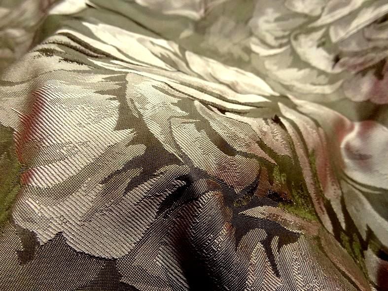 Taffetas damasse mordore rose larges fleurs 5 1