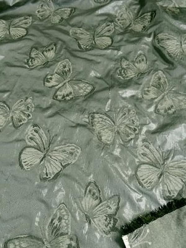 Taffetas damasse papillons vert lichen meleze 1 