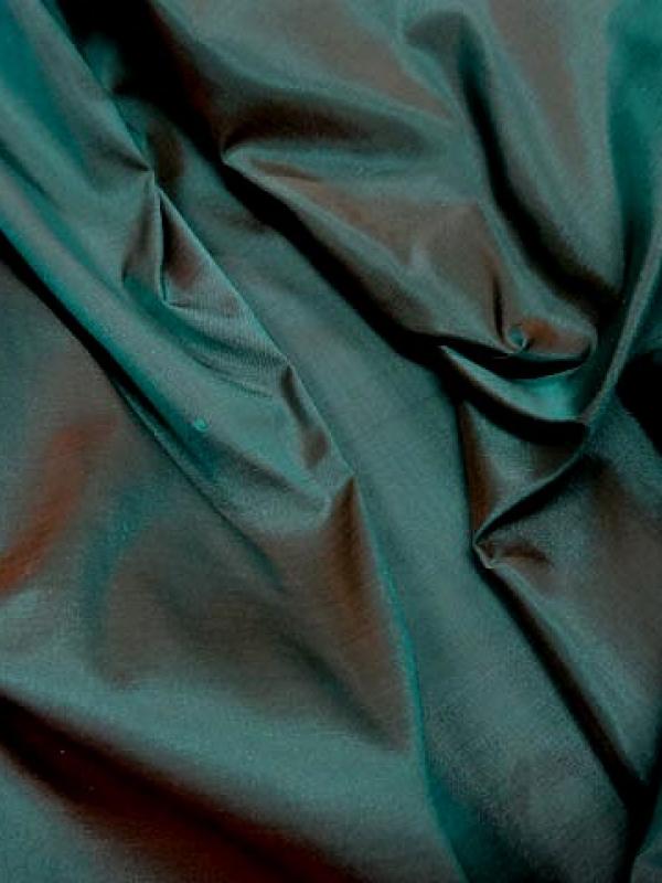 Taffetas de soie chatain vert paon changeant 2 