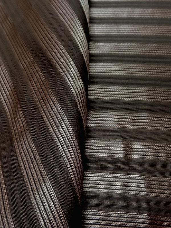 Taffetas de soie marron raye or style empire 2 