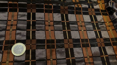 Taffetas faconne carreaux02