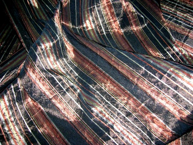 Taffetas froisse marrons et noir 3