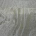 Taffetas froisse permanent beige clair reflets blanc 2 2 