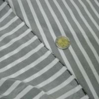 Taffetas gris blanc raye 2 